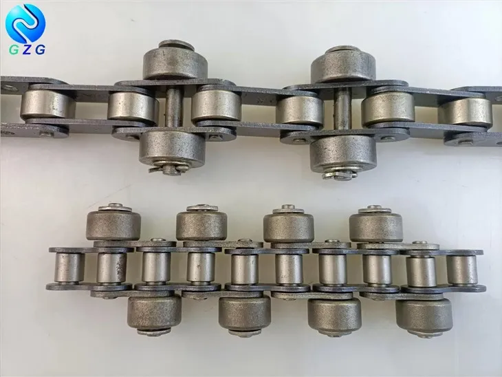 Dopravníková reťaz s vonkajším valčekom